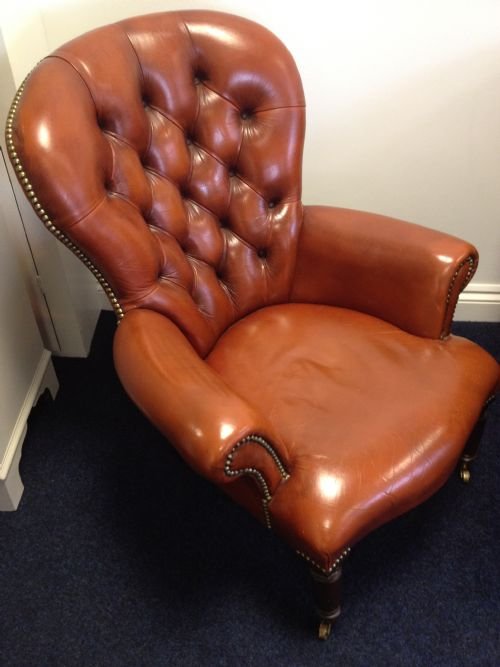 LEATHER BUTTON BACK BEDROOM CHAIR View II