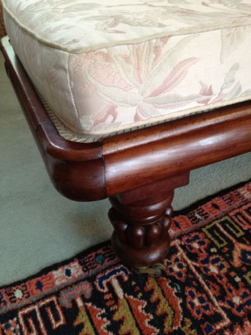 SUPERB REGENCY SWAN NECK CHAISE LONGUE View IV