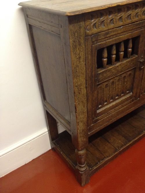 SOLID OAK DRINKS OR STORAGE CABINET View V