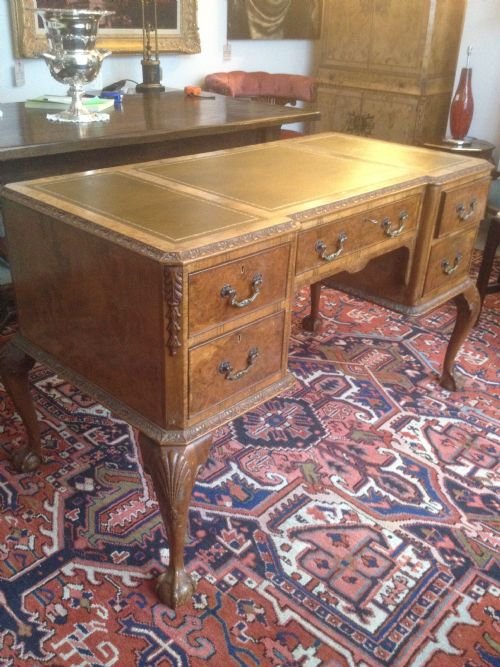 Figured Walnut Kneehole Desk