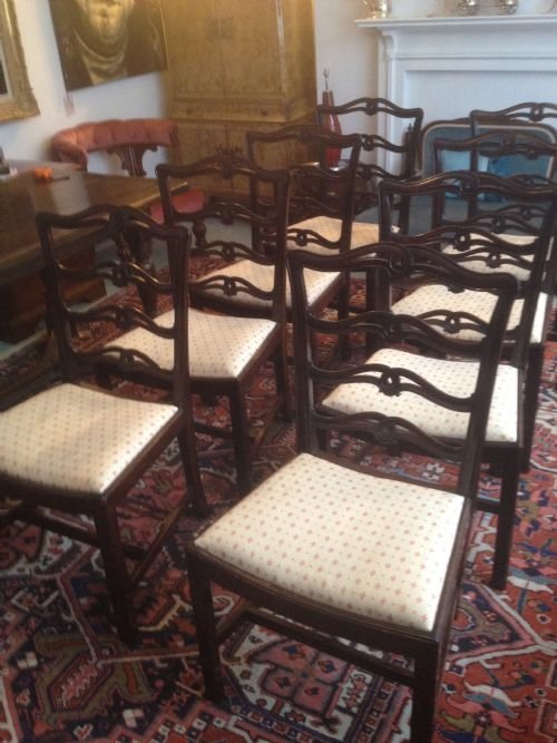 SUPERB SET OF 8 MAHOGANY CHIPPENDALE STYLE CHAIRS View II