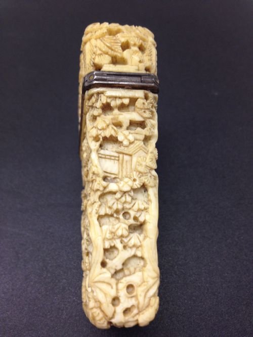TOP QUALITY CHINESE CANTON IVORY ETUI View II