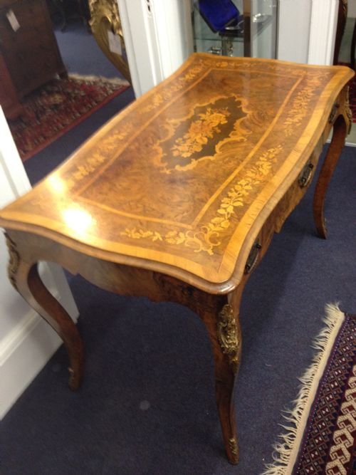 19TH C  WALNUT INLAID BUREAU PLAT / WRITING TABLE View III