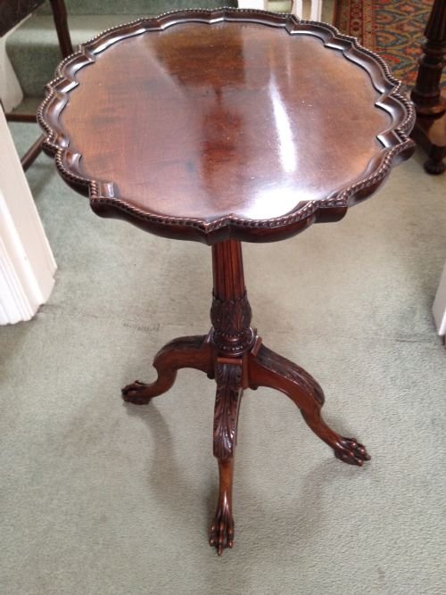 Top Quality Chippendale Style Mahogany Pie Crust Occasionaltable