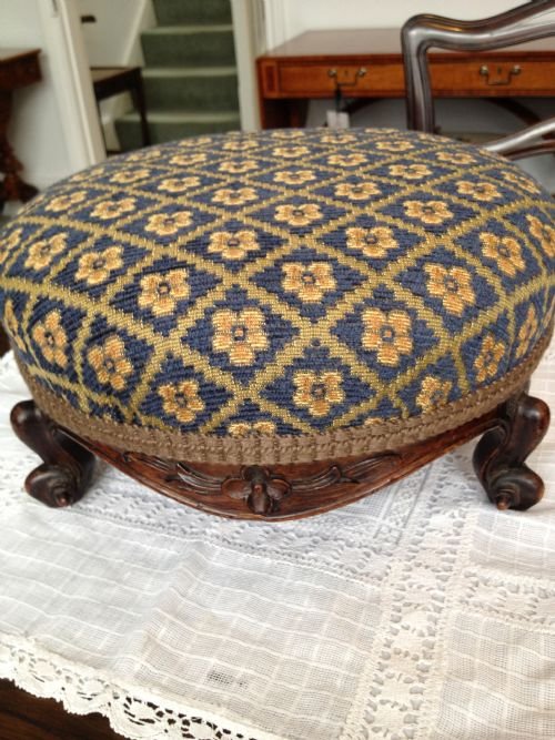LOVELY PAIR OF VICTORIAN WALNUT CABRIOLE LEG STOOLS View II