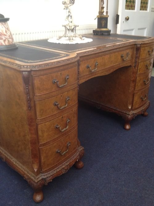 fig 1. SUPER QUALITY MAPLES WALNUT PEDESTAL DESK