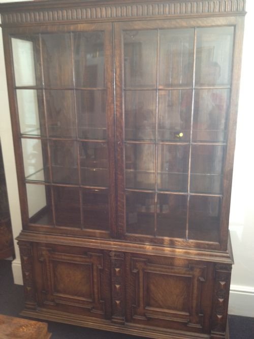 Top Quality "Waring & Gillow" Solid Oak Display Cabinet
