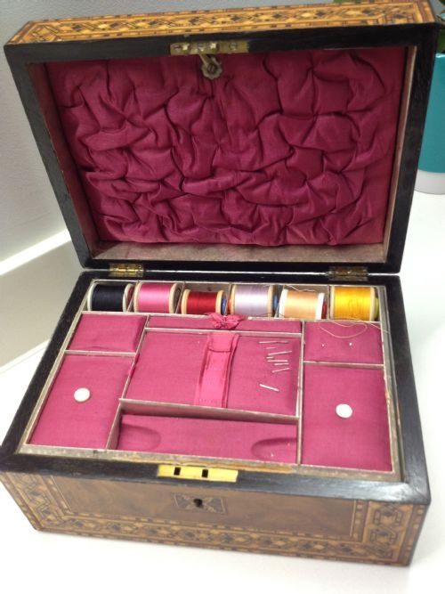 LOVELY QUALITY INLAID WALNUT SEWING BOX View III