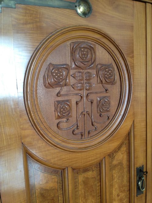 fig 2. SUPERB SHAPLAND & PETTER ARTS AND CRAFTS COMBINATION WARDROBE