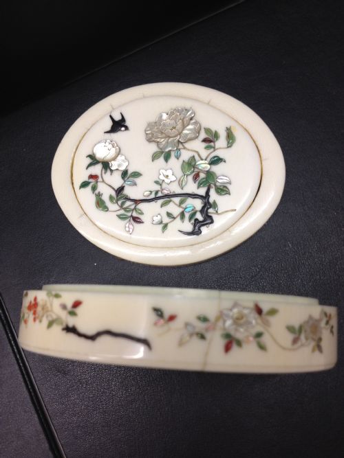 SUPERB JAPANESE SHIBAYAMA IVORY BOX AND COVER MEIJI PERIOD 1868-1912 View IV