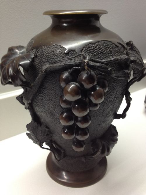 Superb Quality Japanese Bronze Vase Meiji Period 1868-1912