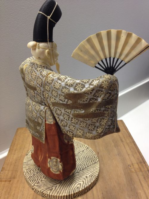 VERY UNUSUAL JAPANESE PAINTED IVORY FIGURE  View III
