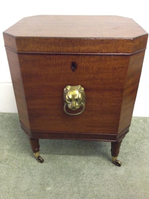 Regency Mahogany Cellarette Wine Cooler