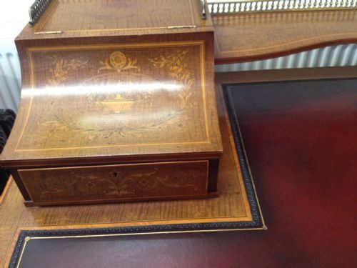 fig 2. SHERATON REVIVAL MAHOGANY INLAID DESK