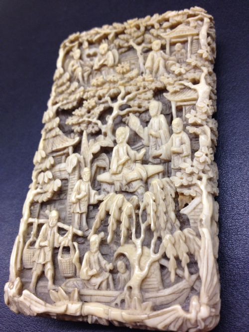 FINE QUALITY CHINESE CANTONESE CARD CASE View III