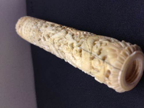 CHINESE CANTONESE CARVED IVORY BODKIN CASE View III