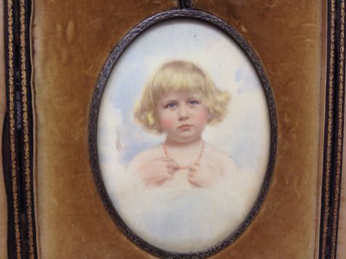 VICTORIAN PORTRAIT MINIATURE BEAUTIFUL GIRL View III