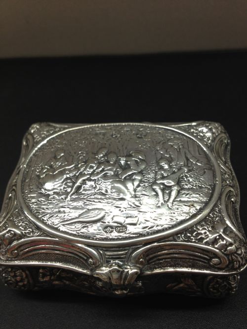 Victorian Silver Snuff Box 1872