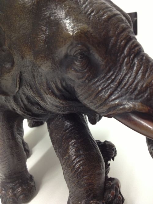 MAGNIFICENT JAPANESE BRONZE ELEPHANT GROUP MEIJI PERIOD 1868-1912 SIGNED SHUKOHIRO View IX