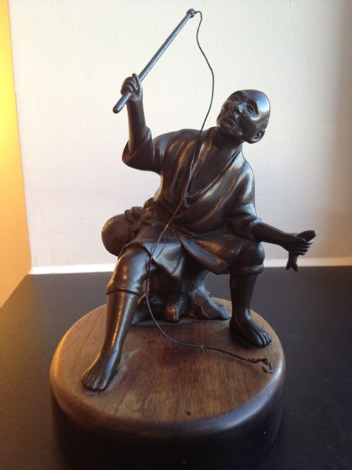 TWO JAPANESE BRONZE OKIMONO ON WOODEN BASES MEIJI 1868-1912 View VIII