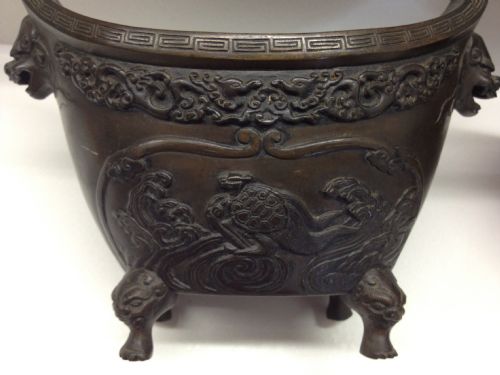 fig 1. GREAT PAIR OF 19TH C JAPANESE BRONZE KOROS WITH COVERS- MEIJI