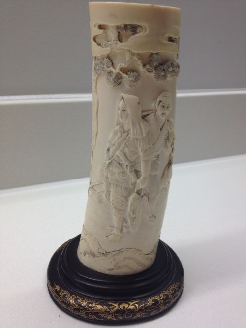Super Japanese Ivory Tusk Vase on Laquer Base Meiji Period 1868-1912
