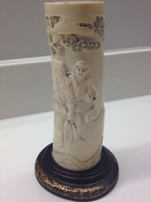 fig 1. SUPER JAPANESE IVORY TUSK VASE ON LAQUER BASE MEIJI PERIOD 1868-1912