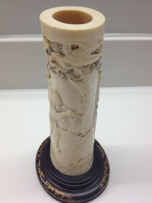 SUPER JAPANESE IVORY TUSK VASE ON LAQUER BASE MEIJI PERIOD 1868-1912 View VII