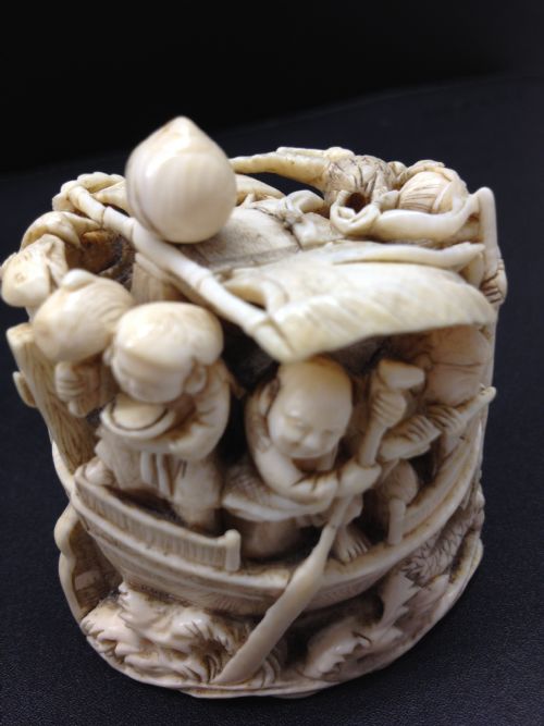 MAGNIFICENT JAPANESE IVORY OKIMONO DRAGON BOAT MEIJI PERIOD 1868-1912 View XIII