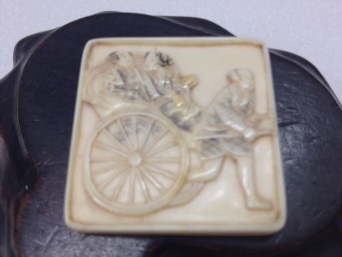 SELECTION OF JAPANESE IVORY NETSUKE View XI
