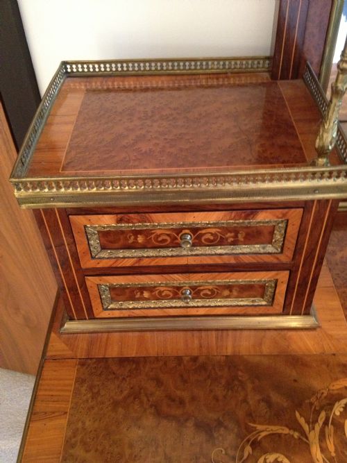 SUPERB AMBOYNA & MARQUETRY INLAID BONHEUR DU JOUR-WRITING DESK  View VII