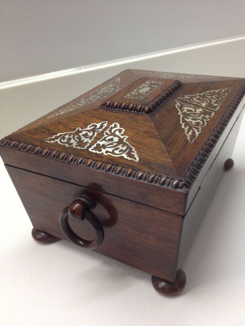 REGENCY ROSEWOOD INLAID MOTHER OF PEARL TEA CADDY View VIII
