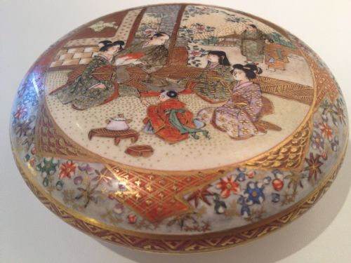 Nice Quality Japanese Satsuma Lidded Pot