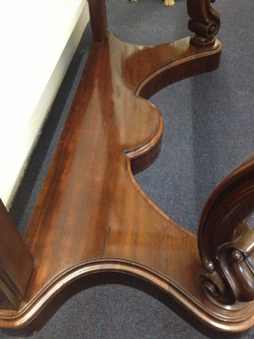 fig 2. SUPER QUALITY VICTORIAN MAHOGANY CONSUL TABLE