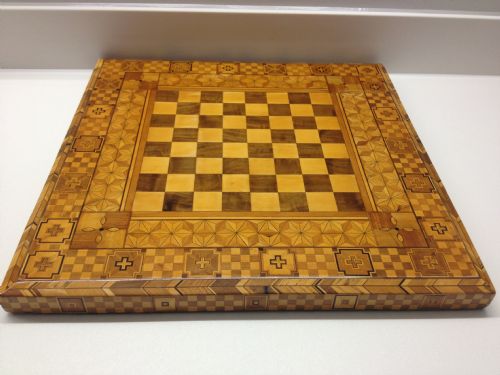 fig 1. FABULOUS MARQUETRY AND PARQUETRY INLAID CHESS BOARD