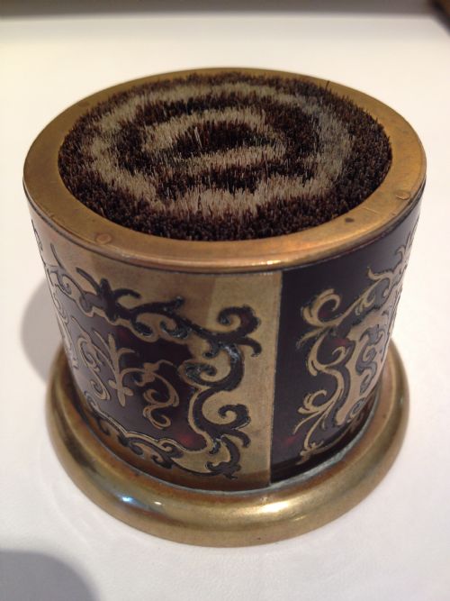 Unusual Boulle Brass & Tortoishell Pen Wipe/brush