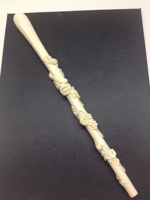 Finest Quality 19th C Ivory Parasol Handle