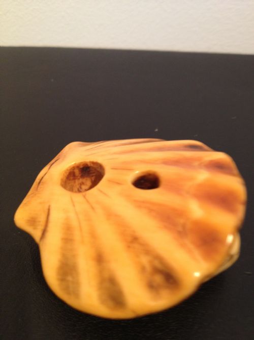 18TH CENTURY JAPANESE IVORY NETSUKE HERMIT CRAB ON CLAM View VII