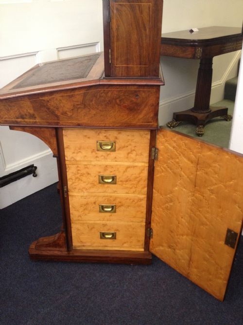 GOOD VICTORIAN WALNUT INLAID DAVENPORT 