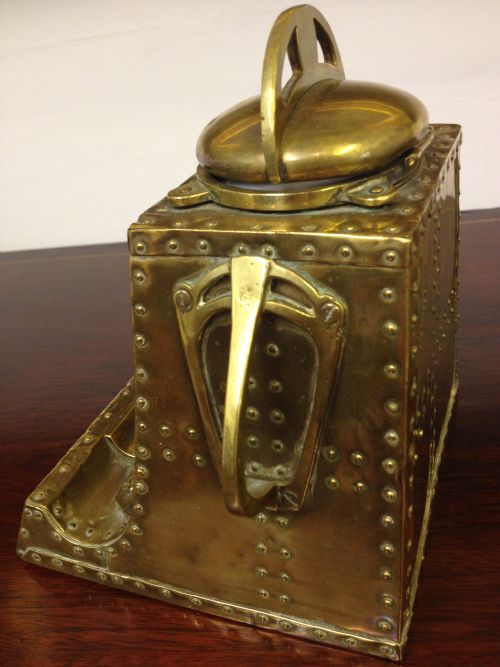LOVELY EQUESTRIAN THEMED ARTS AND CRAFTS BRASS INKWELL View V