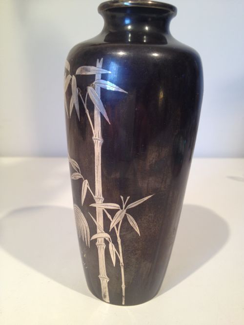 JAPANESE BRONZE GOLD AND SILVER INLAID VASE SIGNED MEIJI View IV