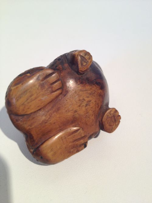 JAPANESE BOXWOOD OKIMONO TOADS MEIJI PERIOD 1868-1912 View V