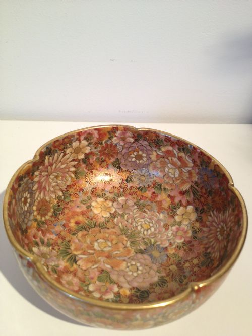 FINE QUALITY JAPANESE SATSUMA BOWL View V