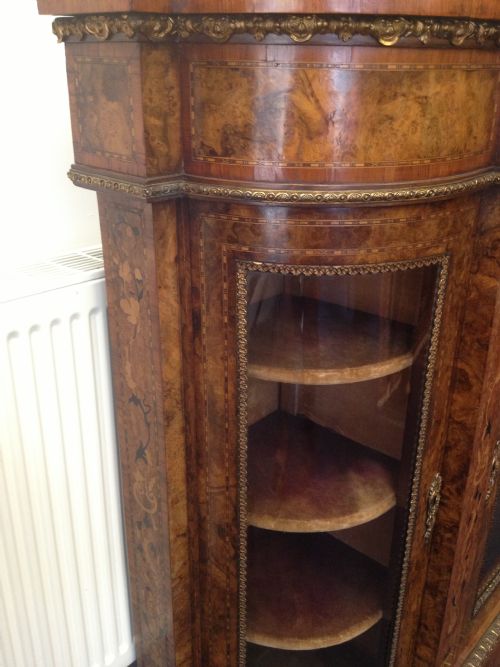 SUPERB QUALITY WALNUT & KINGWOOD CREDENZA POSSIBLE IRISH INTEREST ? View VII