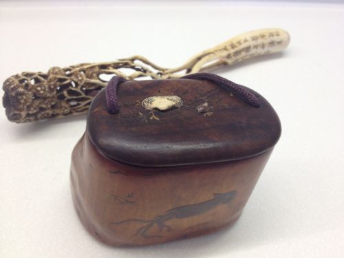 Fabulous Japanese Boxwood Tobacco Box with Kiseru Holder