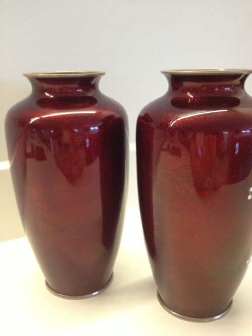 LARGE PAIR OF JAPANESE CLOISONNE VASES View III