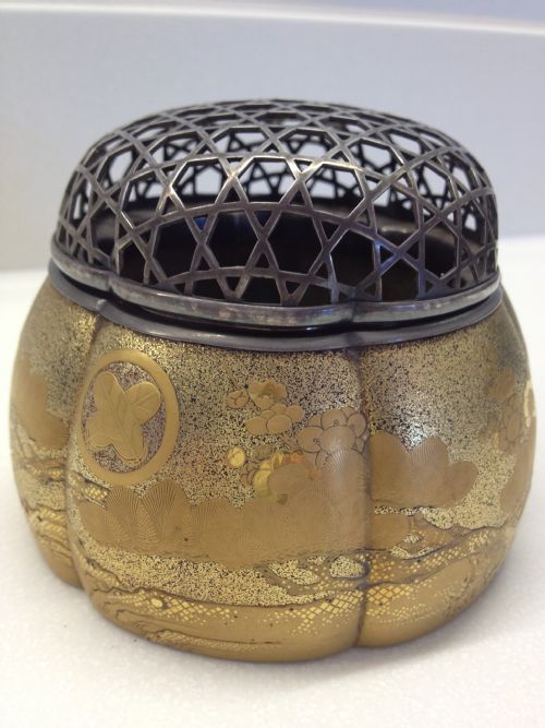 fig 1. SUPERB QUALITY JAPANESE SILVER & LAQUER ROSE BOWL
