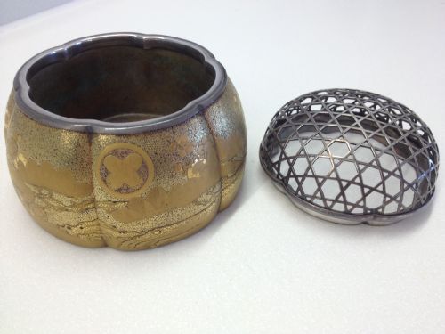 SUPERB QUALITY JAPANESE SILVER & LAQUER ROSE BOWL View XI
