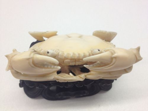 Japanese Ivory Crab Okimono on Stand Meiji Period