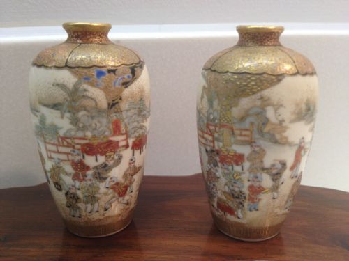 fig 2. FANTASTIC QUALITY PAIR OF MINIATURE JAPANESE SATSUMA VASES (YABU MEIZAN STYLE)